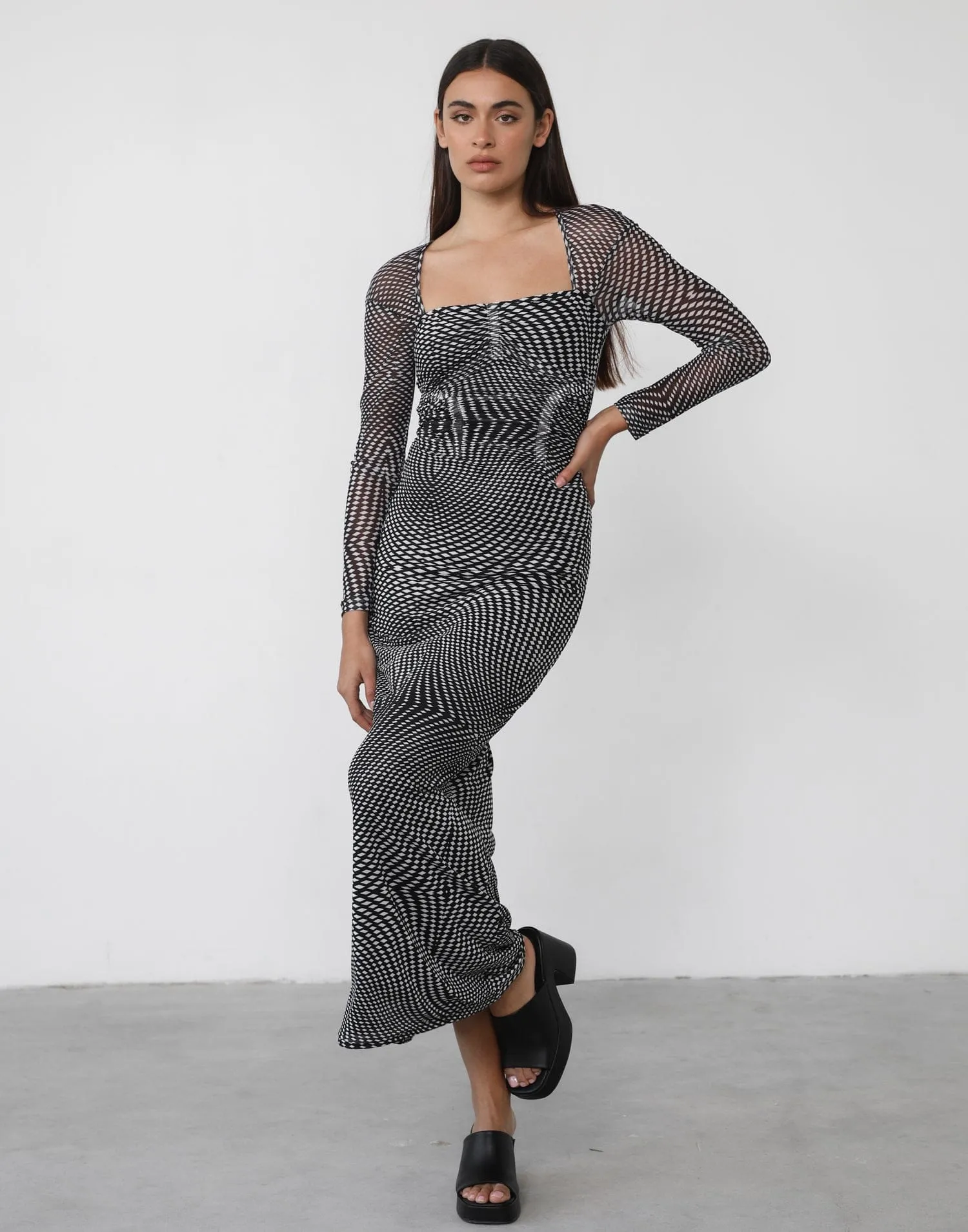 Bea Maxi Dress (Black Print)