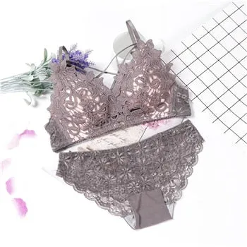 BlackTree Sexy lingerie bra set for new wedding couple.