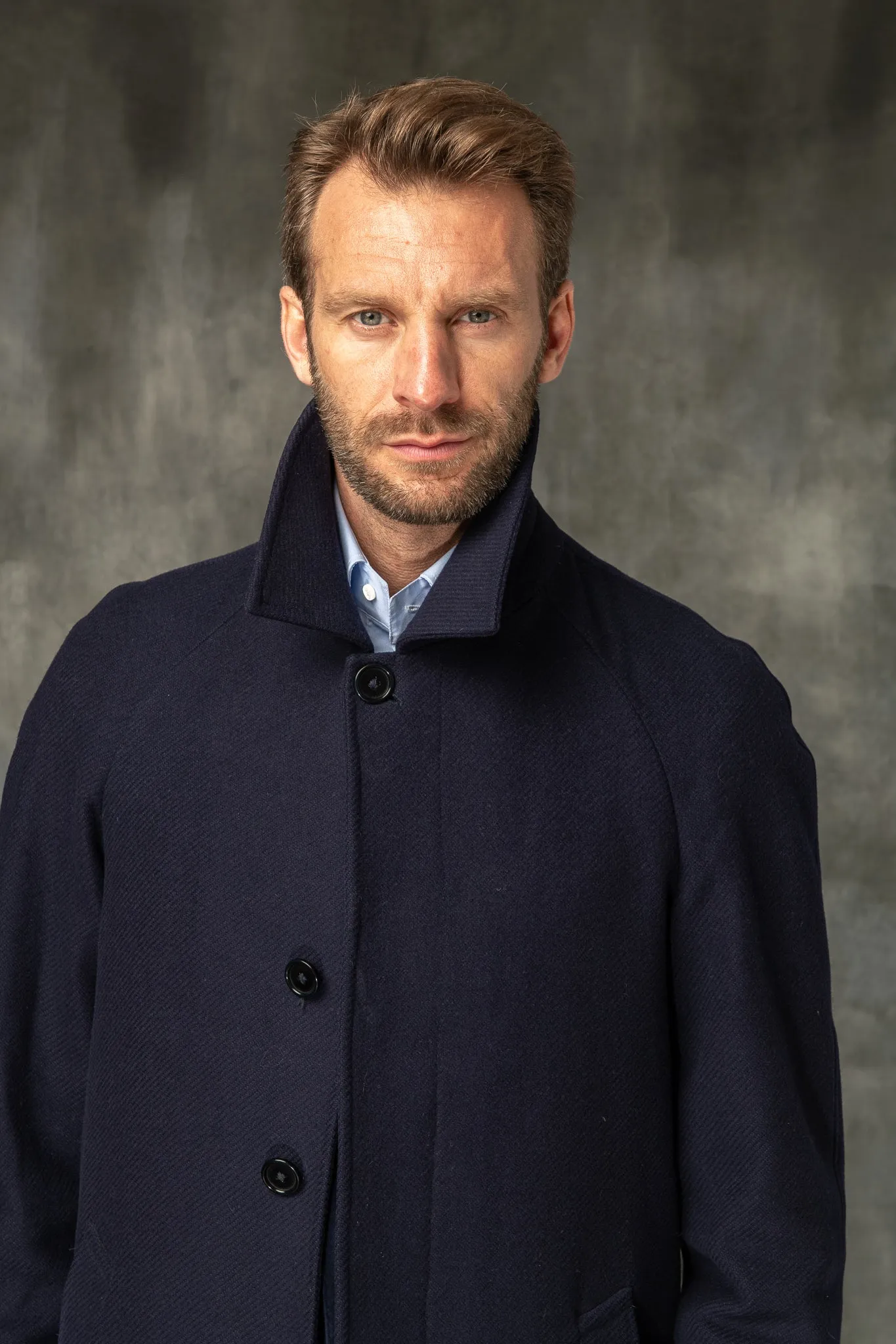 Blue Raglan coat in Loro Piana wool – Made in Italy