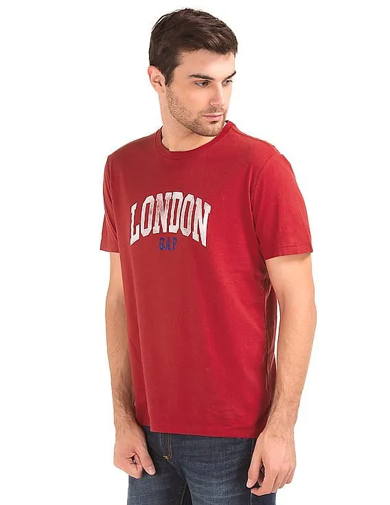 GAP Men Red Short Sleeve London City Tee