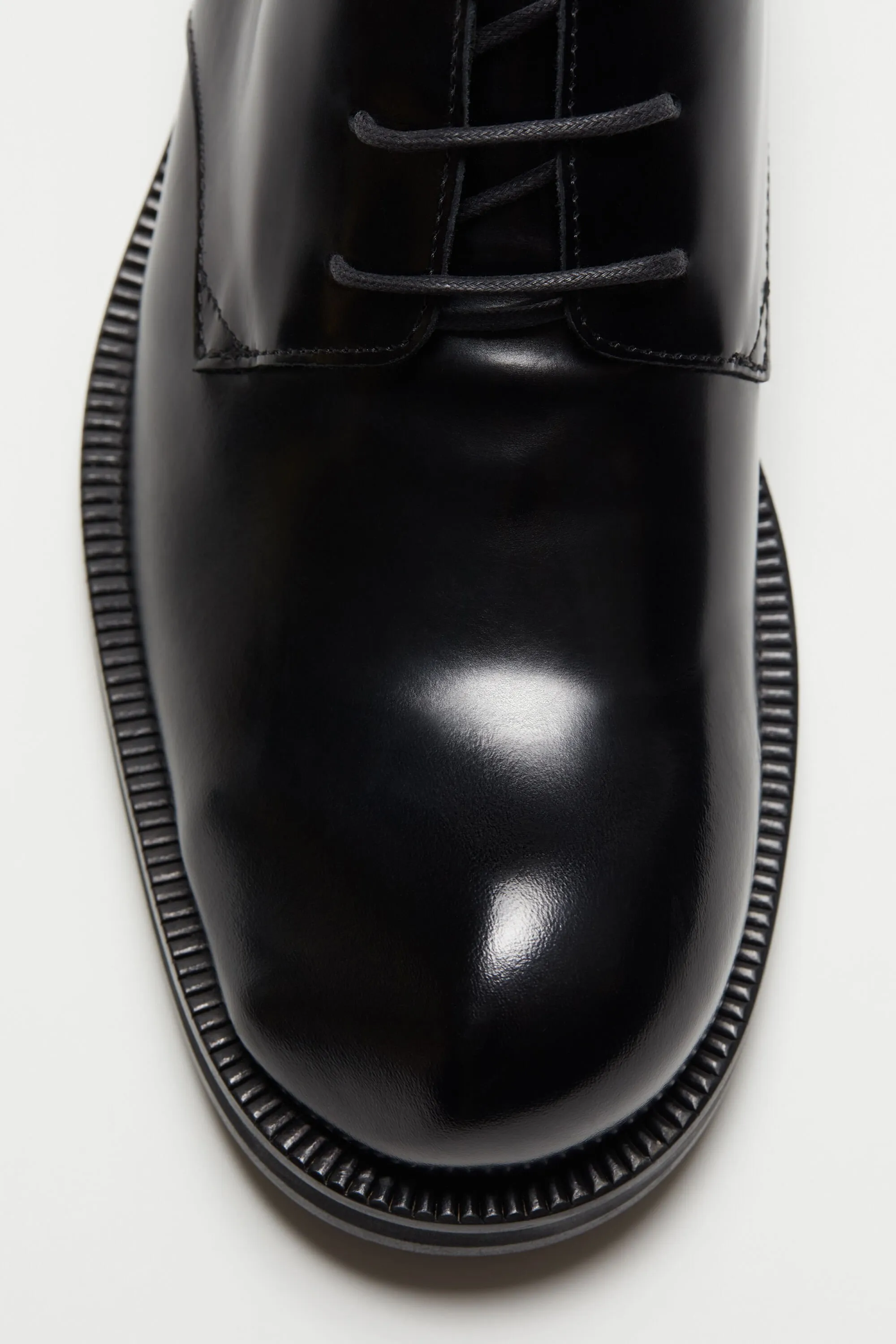 Leather derby shoes