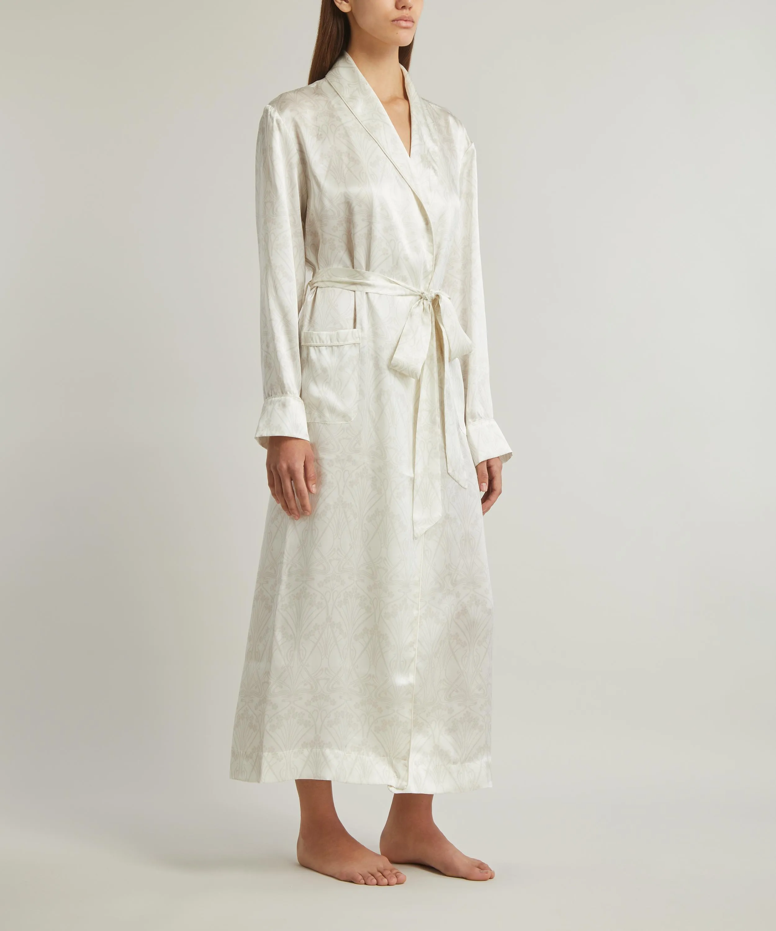 Nouveau Ianthe  Silk-Satin Classic Robe