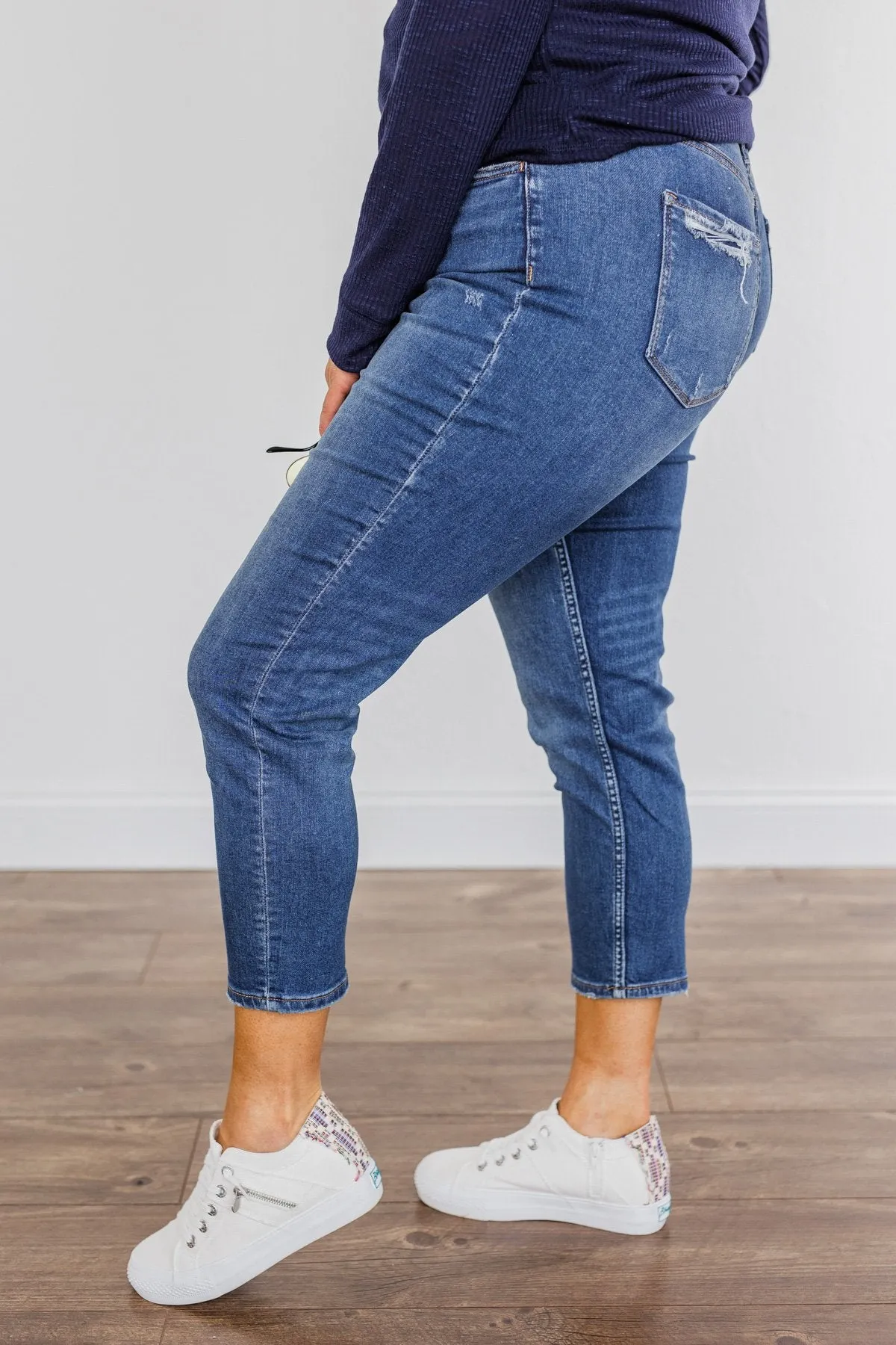 Vervet Stretch Mom Jeans- Sierra Wash